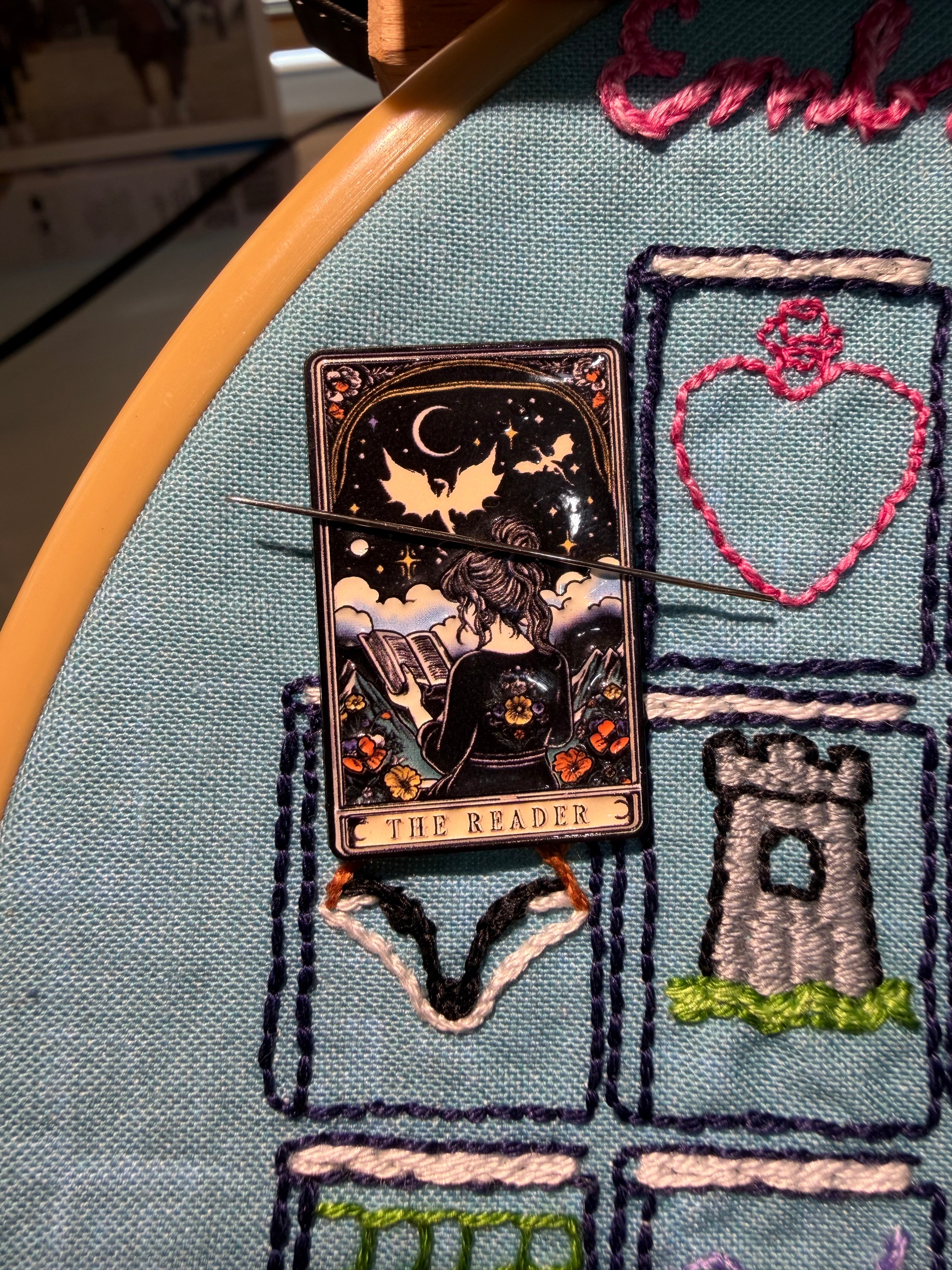 Bookish Needle Minders