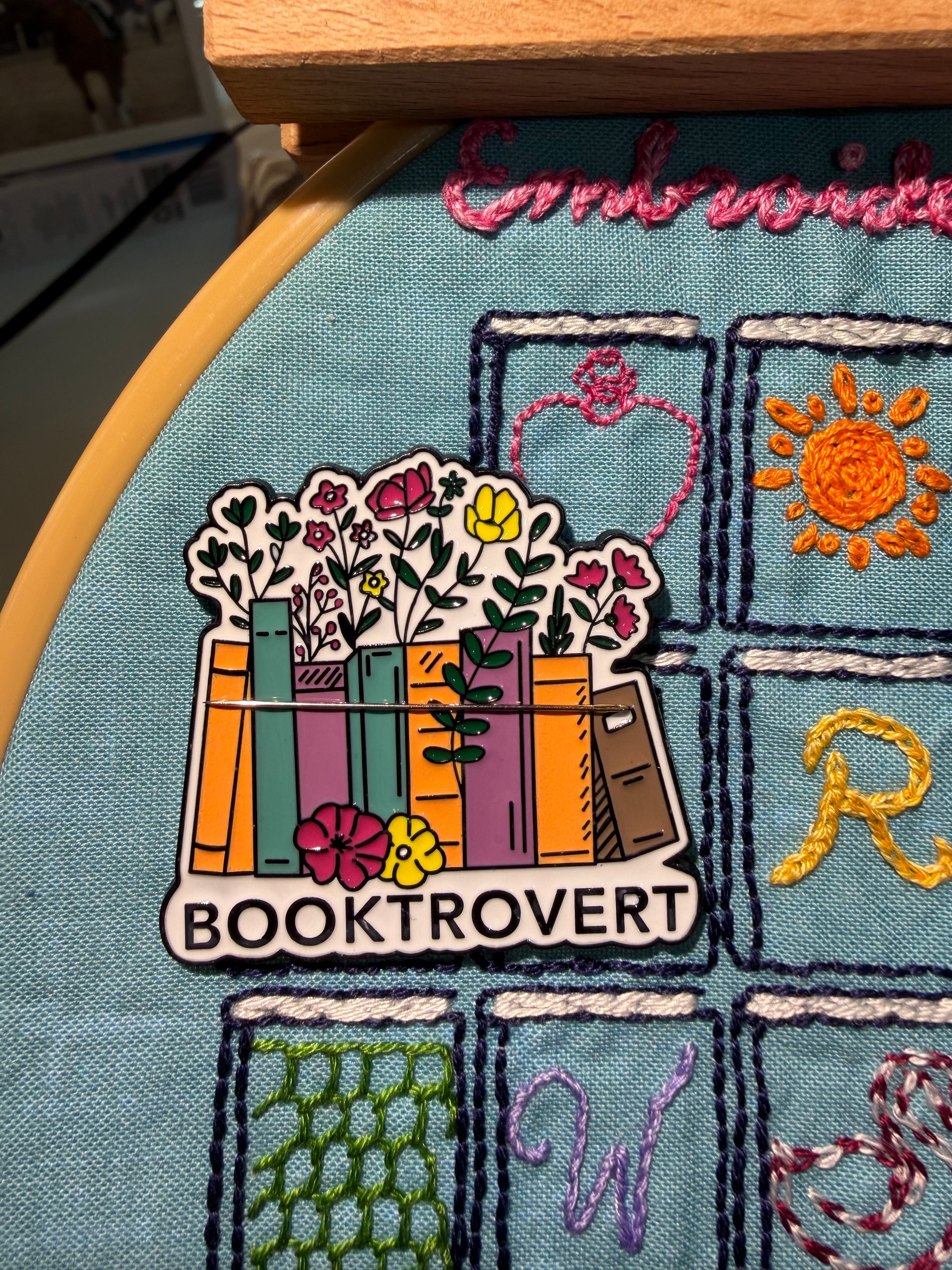Bookish Needle Minders