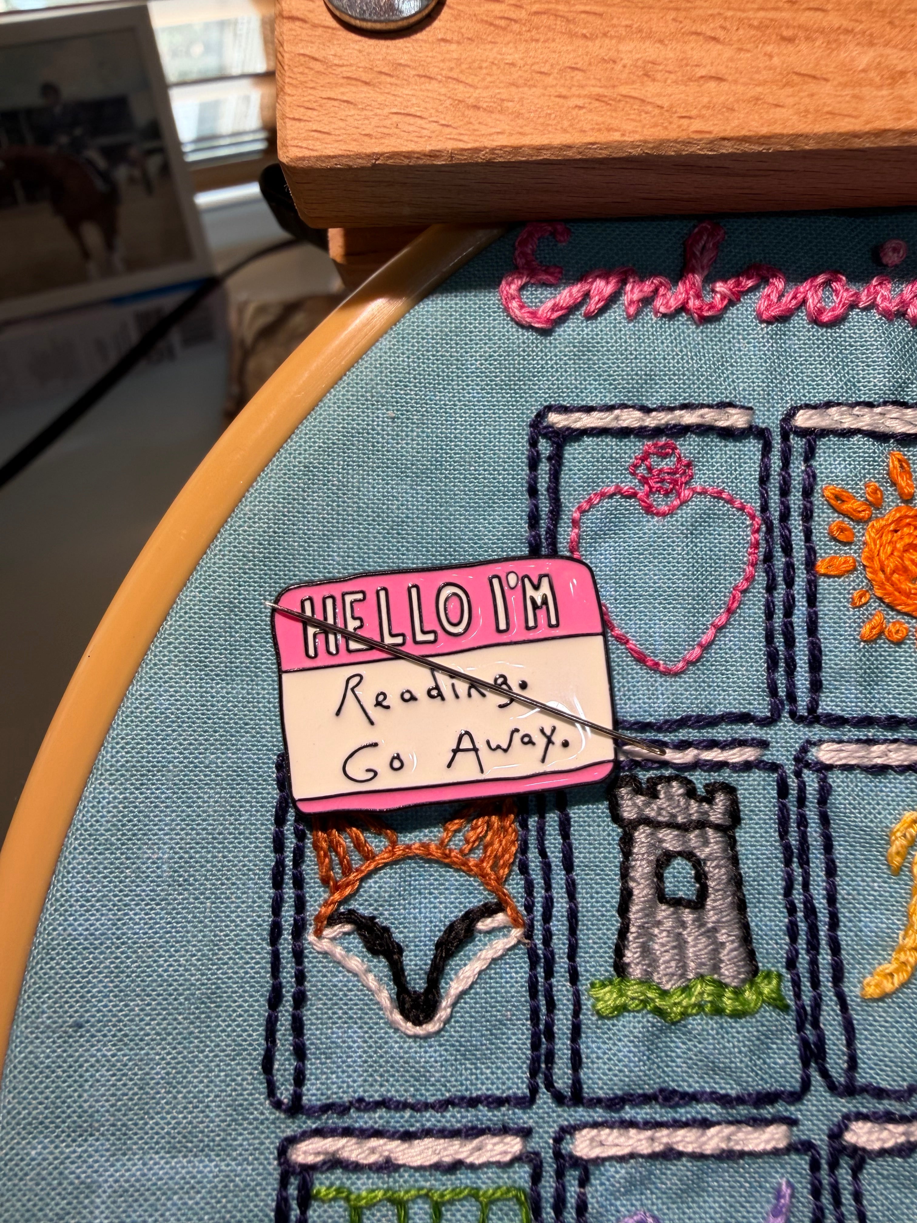 Bookish Needle Minders