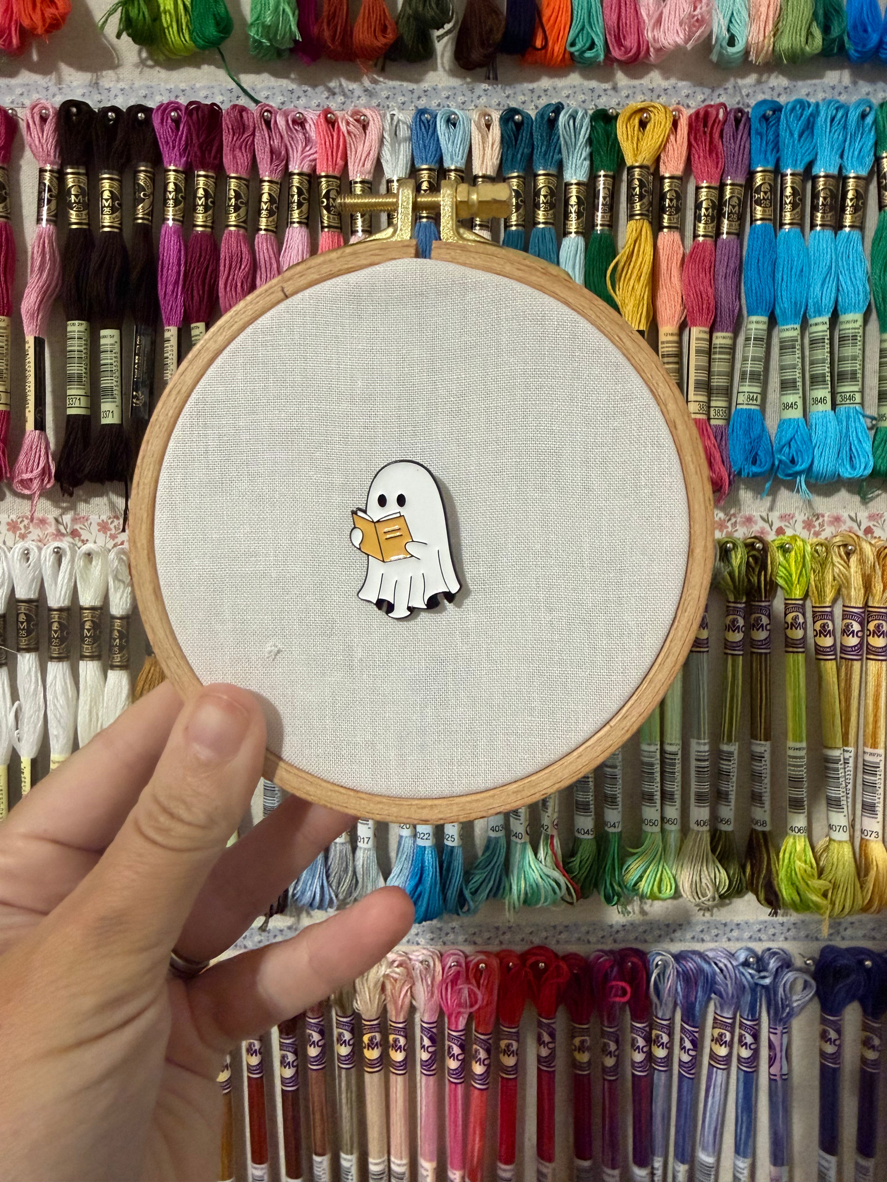 Ghost Reading a Book Needle Minder