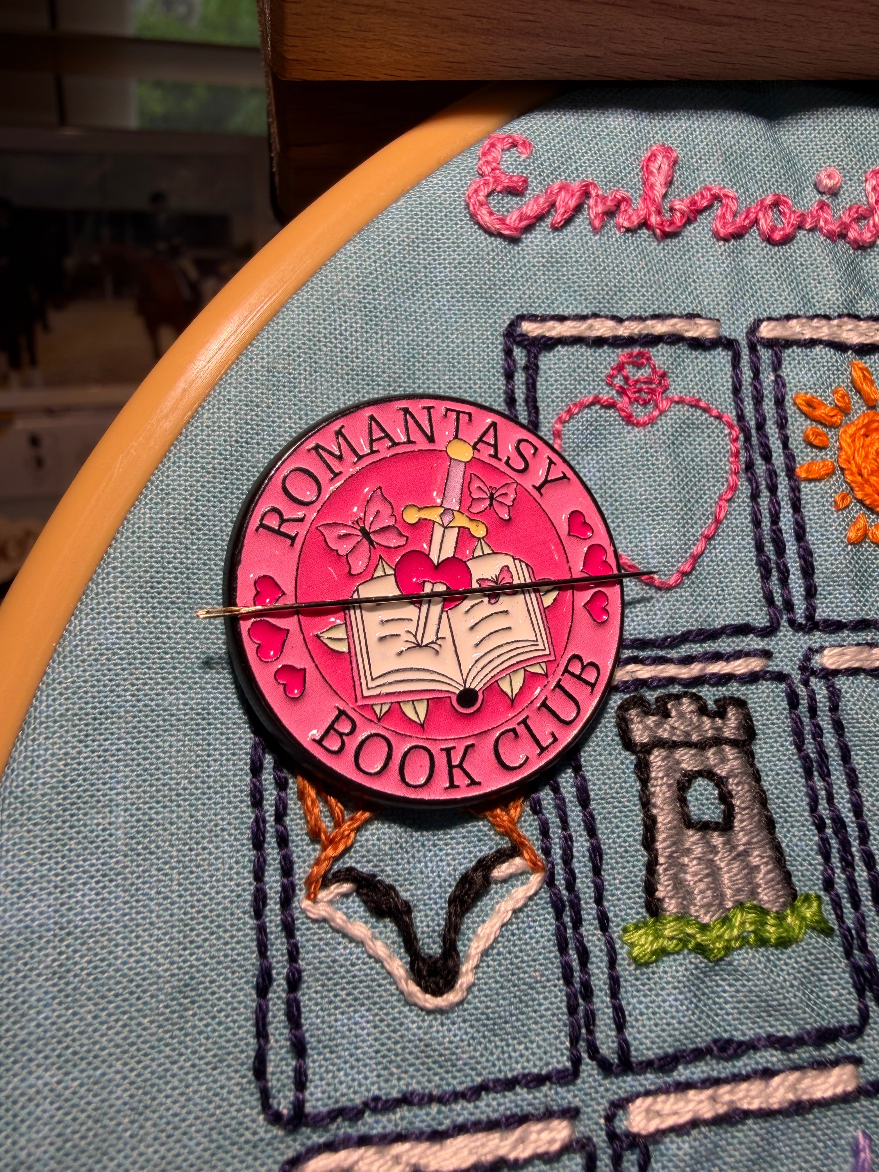 Bookish Needle Minders