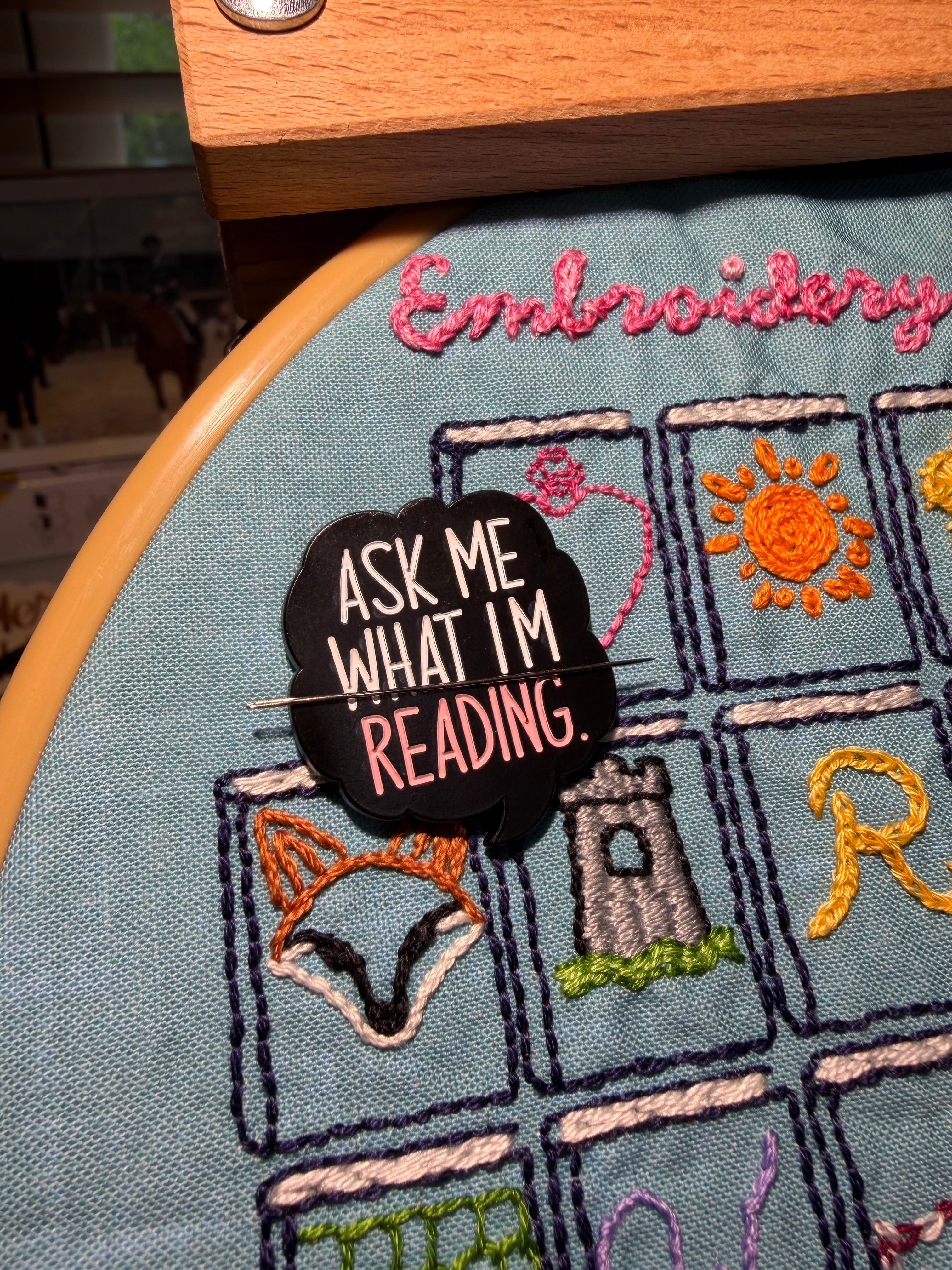 Bookish Needle Minders