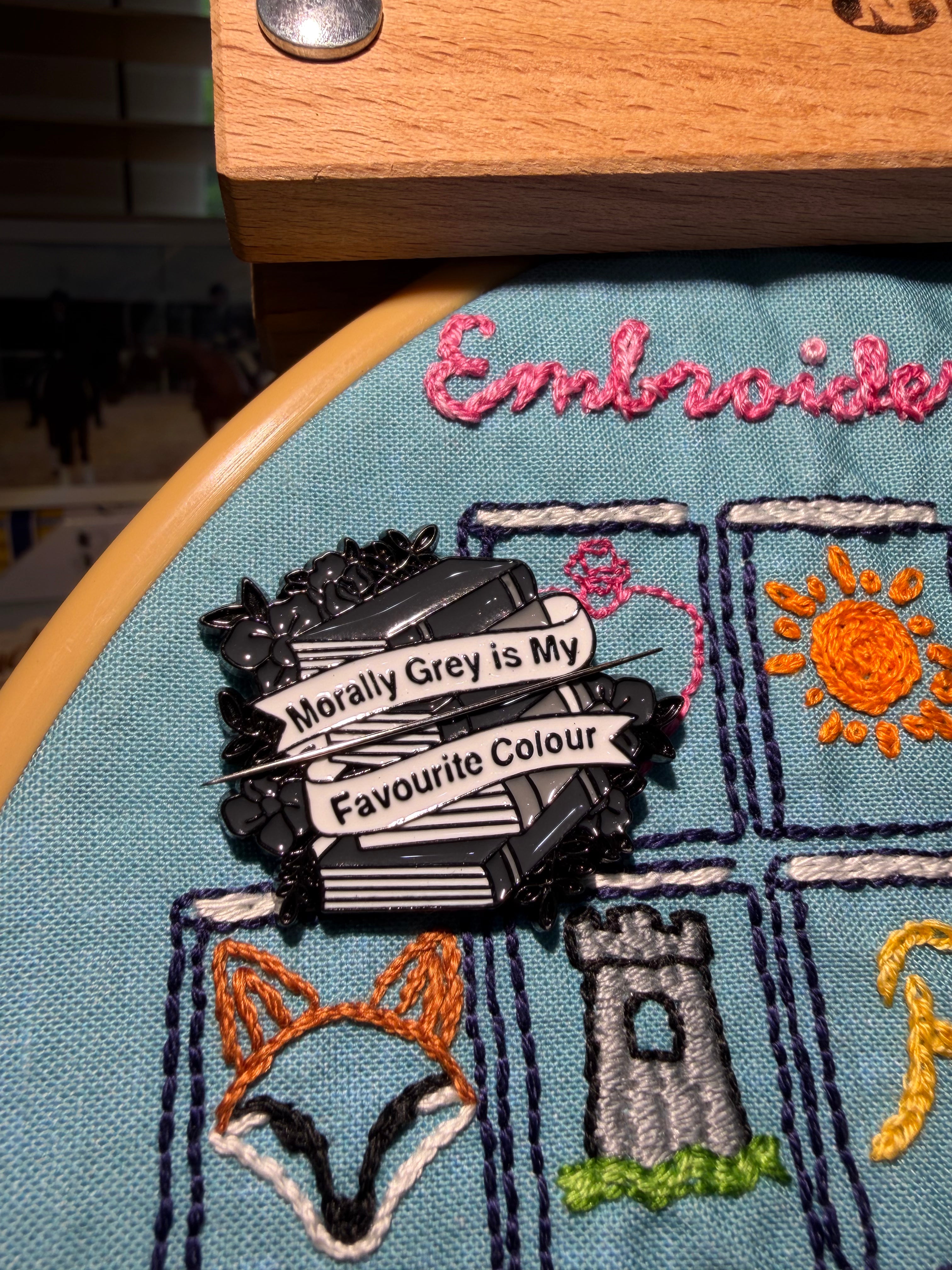 Bookish Needle Minders