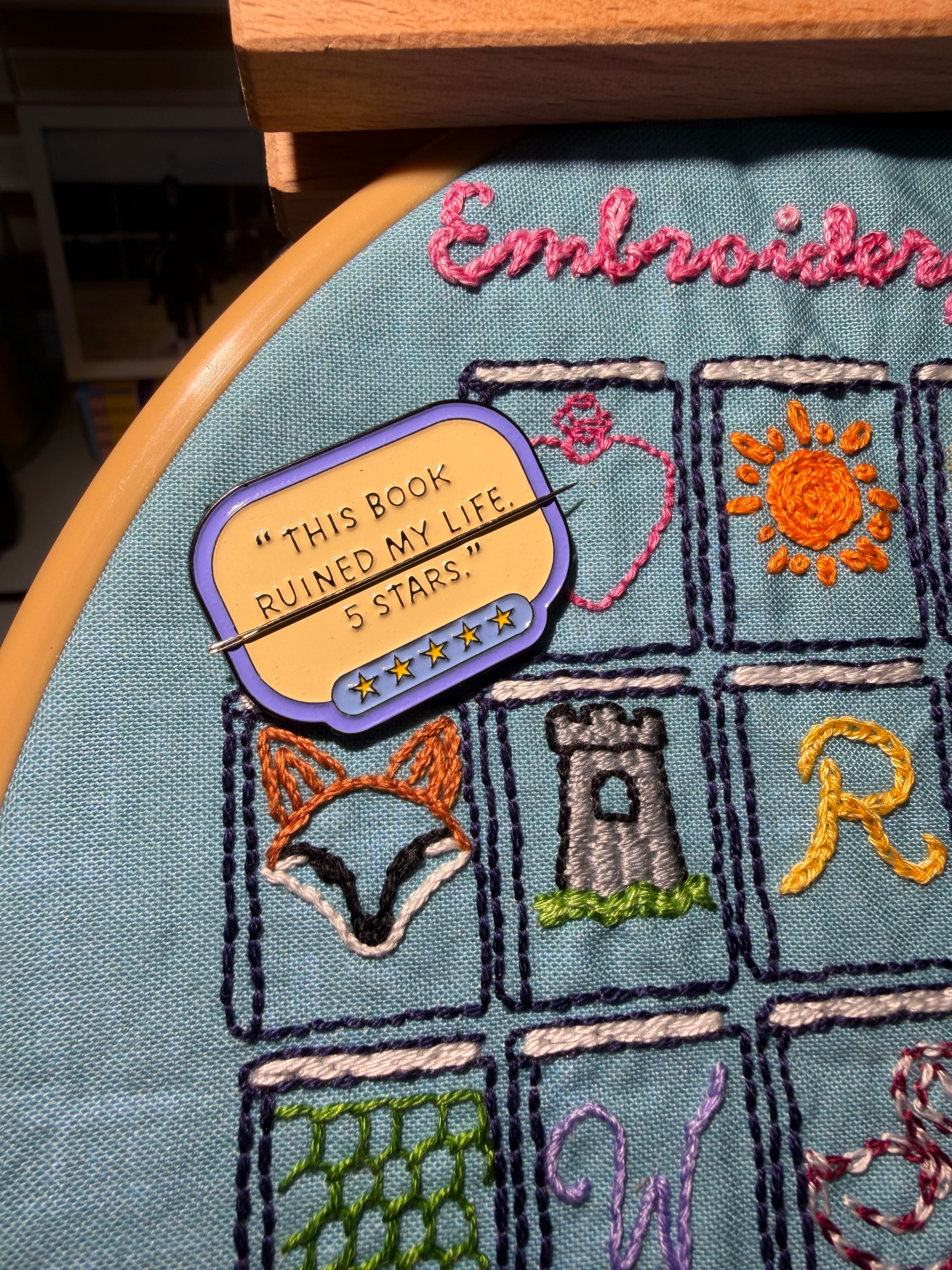 Bookish Needle Minders